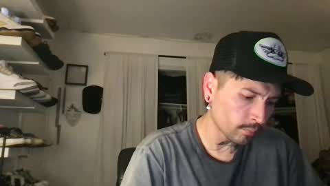 Snapshot of johnnydeep66 chatting on January 7, 6:17 am JohnnyDeep66 online show from January 7, 6:17 am