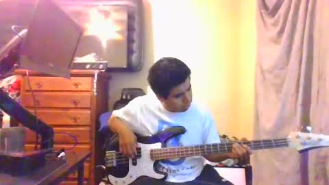 johnnyleos online show from June 24, 3:42 am