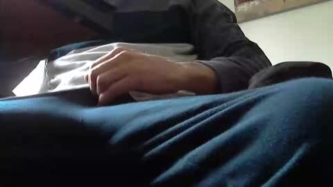 Johnnyscum80 online show from April 28, 5:34 am