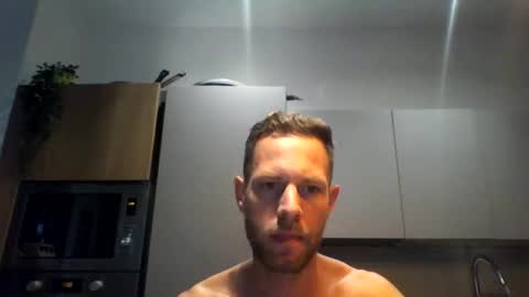 jojo19844 online show from September 10, 8:57 am