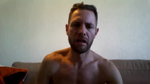 jojo19844 online show from October 9, 11:37 am