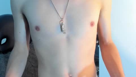 jojobraando online show from December 3, 1:22 am