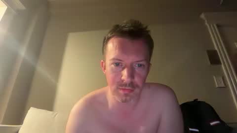 jojohalloran64 online show from February 14, 3:56 am