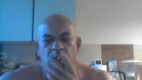 jolmasz30 online show from June 27, 2:25 am