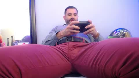  JONAS BEARD  online show from November 27, 3:38 pm