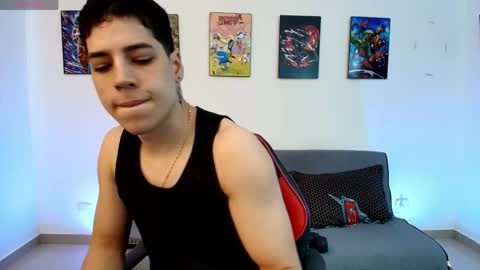 Instagram jonathanfit14 online show from June 8, 8:32 pm