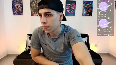 Instagram jonathanfit14 online show from June 25, 9:41 pm