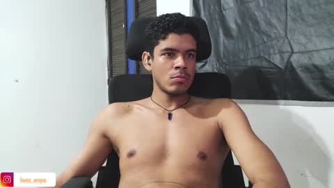 John online show from February 1, 7:40 am