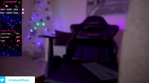 Snapshot of joni_joni18 chatting on January 4, 5:48 am John     online show from January 4, 5:48 am