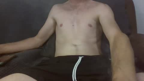 jonlow1 online show from July 19, 9:21 pm