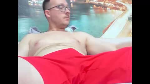 jons93419668 online show from May 8, 12:16 pm