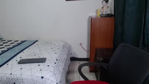 jordan_smitths online show from February 13, 2:18 am