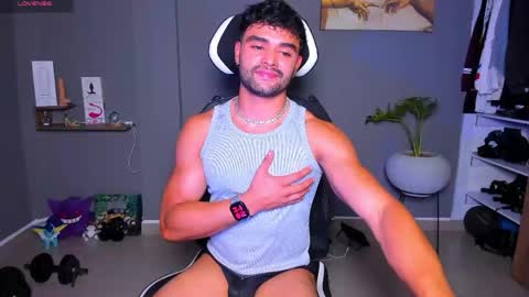 JordanRossie online show from April 15, 10:21 pm