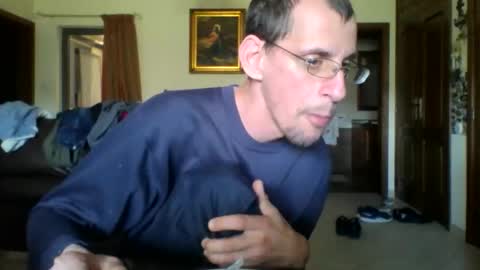 jos39a online show from April 9, 10:54 am