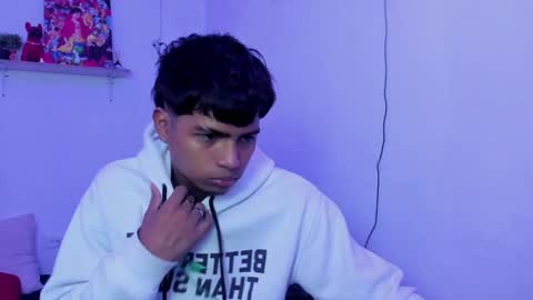 jos_master18 online show from February 9, 3:43 am