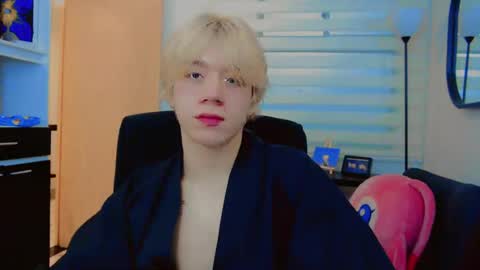 joseon_cute online show from June 18, 1:18 am