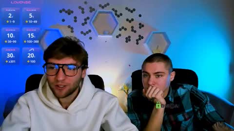 joseph_bear_ online show from November 26, 9:56 am