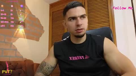 josh_miller01 online show from May 28, 1:31 pm