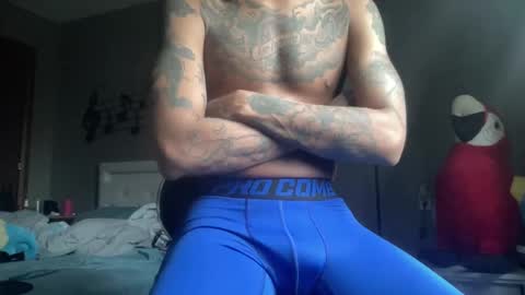 Snapshot of joshperrygoon chatting on February 1, 4:33 pm joshperrygoon online show from February 1, 4:33 pm