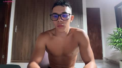 Im Jouliano online show from November 19, 12:10 am