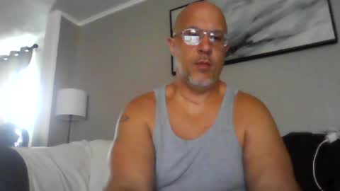 jr1871 online show from July 28, 12:34 pm