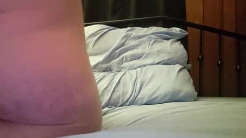 Snapshot of jscwbnncbhft chatting on October 24, 11:12 am jscwbnncbhft online show from October 24, 11:12 am