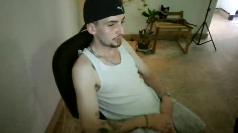 juan235665 online show from July 7, 5:05 pm