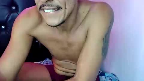 Juan y la flaca online show from March 5, 4:14 pm