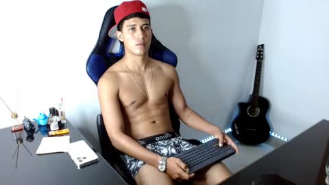 JuanDa online show from January 12, 2:45 am