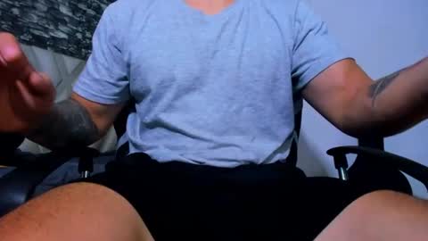 juan_jsmith online show from July 28, 4:39 pm