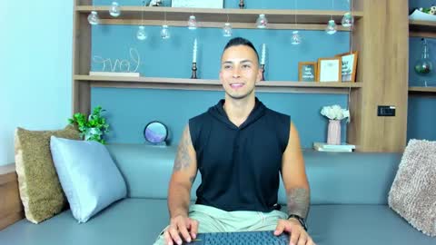 juan_muscle online show from January 31, 2:15 am