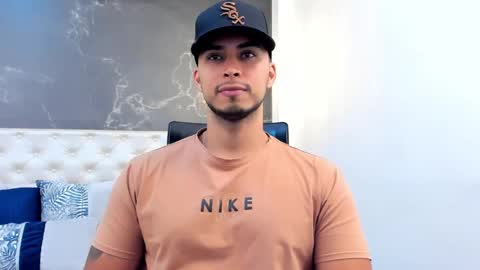 juan_muscle online show from October 28, 7:49 pm