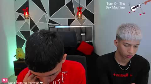 JuanSteven online show from March 27, 4:05 am