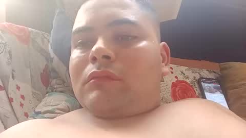 juan_vergon25 online show from May 3, 4:42 pm