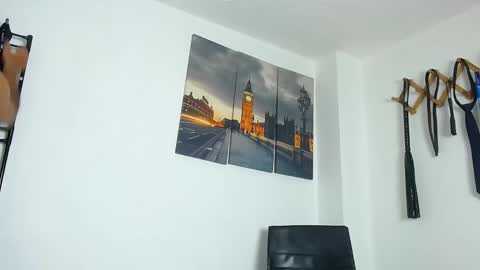 Juan Esteban online show from November 13, 5:50 pm