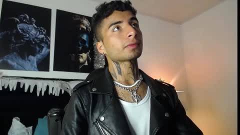 Juan online show from January 4, 2:14 am