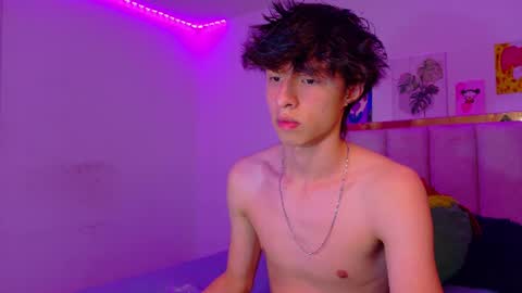 juanmres online show from July 24, 11:56 pm