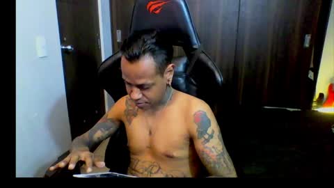 juanpt69 online show from June 10, 2:02 am