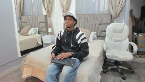 julian billy online show from December 17, 11:28 am