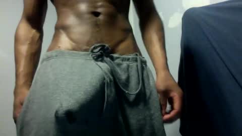 Julien online show from February 9, 8:22 am