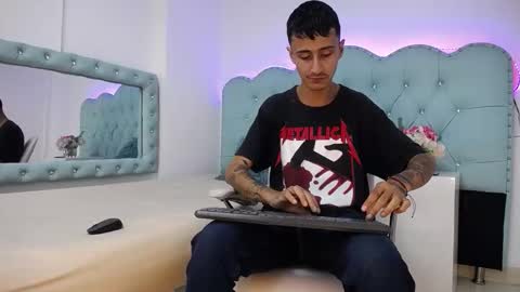 jullian online show from February 5, 11:28 am