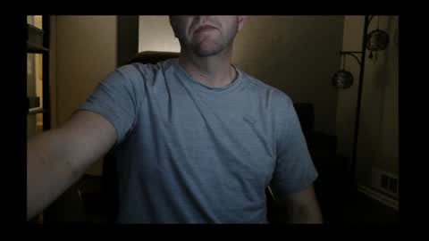 Snapshot of jusbeaz8722 chatting on January 2, 5:24 am JustVibin online show from January 2, 5:24 am