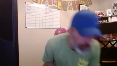 Your Zaddy online show from November 5, 7:54 am