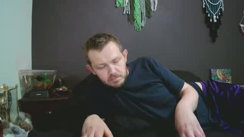 justclickthis online show from December 1, 1:36 pm