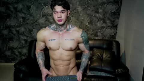 justin clark1 online show from March 4, 4:19 am