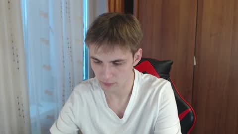 Justin online show from December 31, 11:42 am