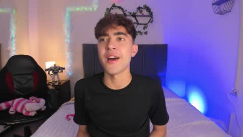 Justin online show from December 19, 12:13 pm