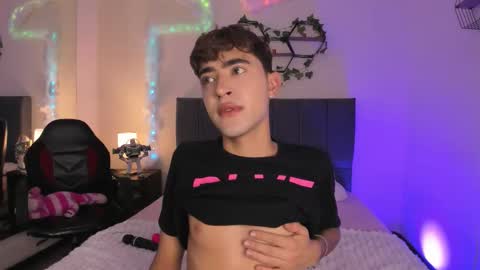 Justin online show from January 9, 11:37 am