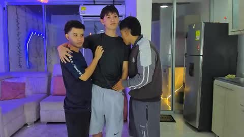 justingtime21 online show from January 13, 5:45 am