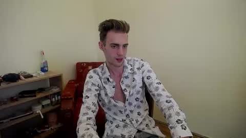 Hologram Guy online show from July 27, 3:41 pm